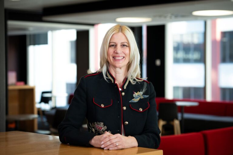 Profile photo of Amanda Bleckmann